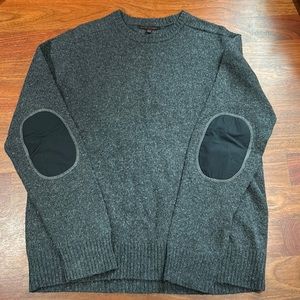 Banana Republic lambs wool sweater w/elbow patches